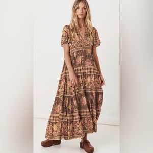 Spell Meadowland Flutter Dress size Medium NWOT